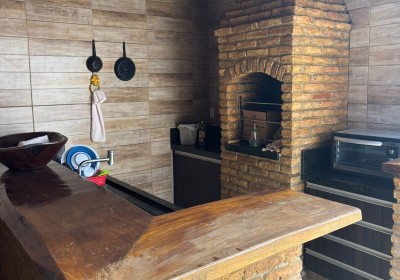 VENDE-SE: CASA COM VARANDA GOURMET DISPONÍVEL PARA VENDA NO BAIRRO PACAEMBU