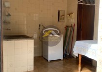 VENDE-SE LINDA CASA DE ESQUINA NO BAIRRO GRANDE HORIZONTE