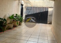 VENDE-SE LINDA CASA DE ESQUINA NO BAIRRO GRANDE HORIZONTE