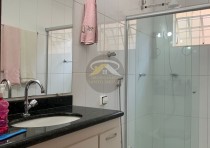 VENDE-SE: CASA NO BAIRRO PQ SÃO JOSÉ PRÓXIMO AV. NOSSA SENHORA DO DESTERRO