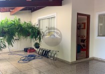 VENDE-SE: CASA NO BAIRRO PQ SÃO JOSÉ PRÓXIMO AV. NOSSA SENHORA DO DESTERRO