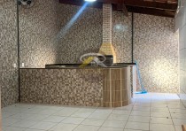 VENDE-SE CASA NO BAIRRO CIDADE NOVA