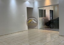 VENDE-SE CASA NO BAIRRO CIDADE NOVA