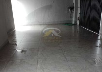 VENDE-SE ÓTIMA CASA NO BAIRRO ANTONIO CAIADO