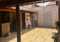 VENDE-SE: CASA COM VARANDA GOURMET DISPONÍVEL PARA VENDA NO BAIRRO PACAEMBU