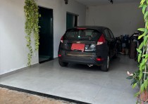 VENDE-SE CASA CONSERVADA NO BAIRRO JARDIM MARACANA