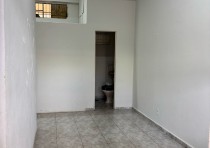 ALUGA-SE: CASA NA AV. ORLANDO RODRIGUES DA CUNHA BAIRRO ABADIA