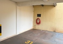 VENDE-SE: APARTAMENTO COM SACADA DISPONIVEL NO BAIRRO FABRICIO