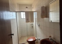 VENDE-SE: APARTAMENTO COM SACADA DISPONIVEL NO BAIRRO FABRICIO