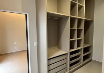 VENDE-SE: CASA DISPONÍVEL NO CONDOMÍNIO DAMHA I.