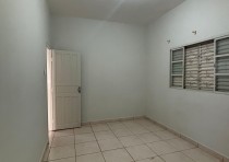 CASA COM TRÊS QUARTOS DISPONÍVEL PARA VENDA NO BAIRRO UBERABA 1.