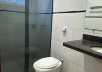 VENDE-SE EXCELENTE CASA NO BAIRRO VALIM DE MELO