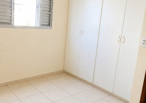 VENDE-SE APARTAMENTO NO BAIRRO MERCES (COND. GRAZIELLA)