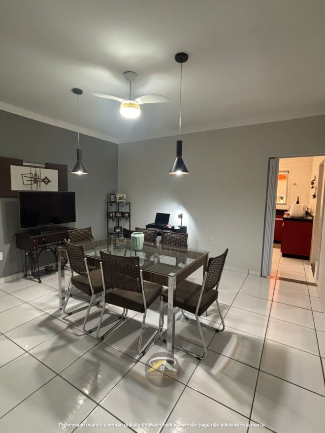 VENDE-SE: CASA COM VARANDA GOURMET DISPONÍVEL PARA VENDA NO BAIRRO PACAEMBU