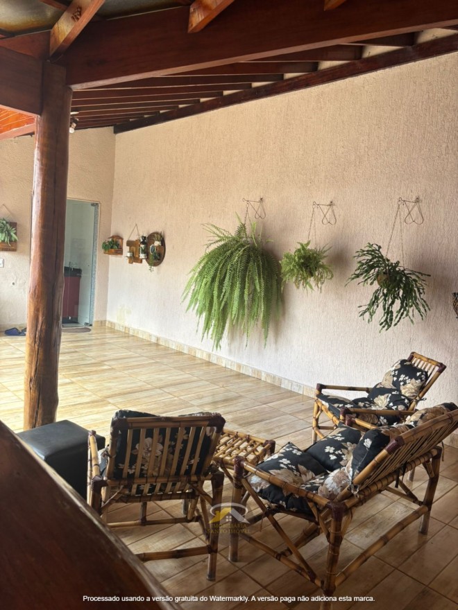 VENDE-SE: CASA COM VARANDA GOURMET DISPONÍVEL PARA VENDA NO BAIRRO PACAEMBU