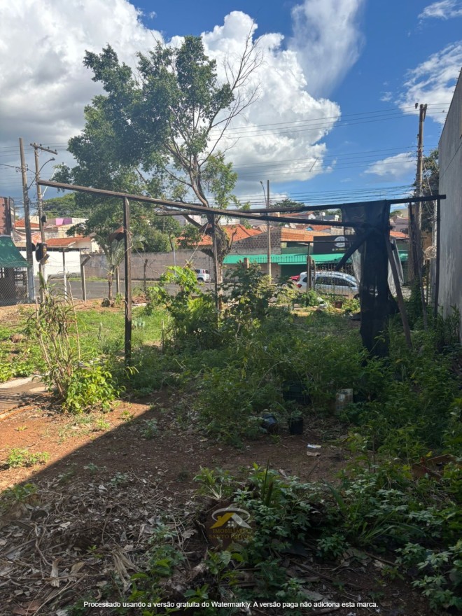 ALUGA-SE: ÁREA NA AV. ODILON FERNANDES EM UBERABA