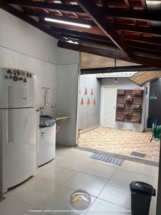 VENDE-SE OPORTUNIDADE CASA NO PQ SÃO GERALDO