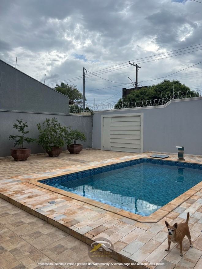 VENDE-SE OPORTUNIDADE CASA NO PQ SÃO GERALDO