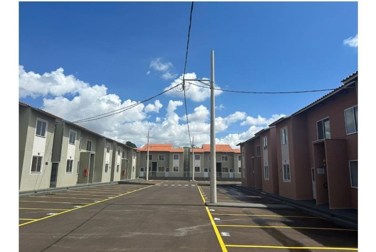 ALUGA-SE APTO NO BAIRRO VALIM DE MELO COND VIC BILBAO