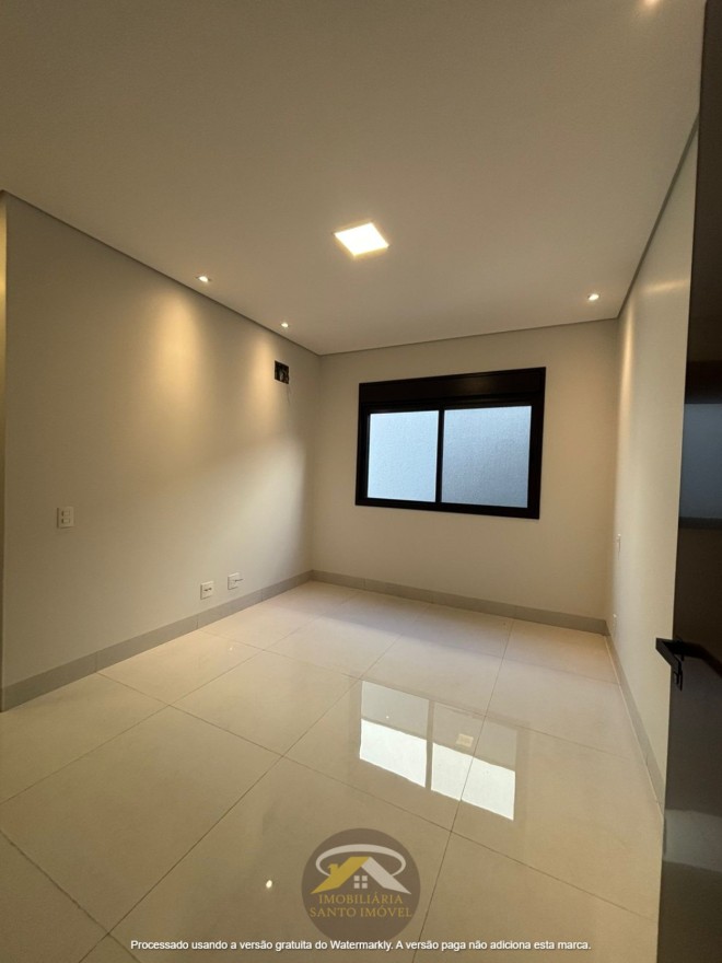 VENDE-SE CASA NOVA NO CONDOMÍNIO DAMHA 2