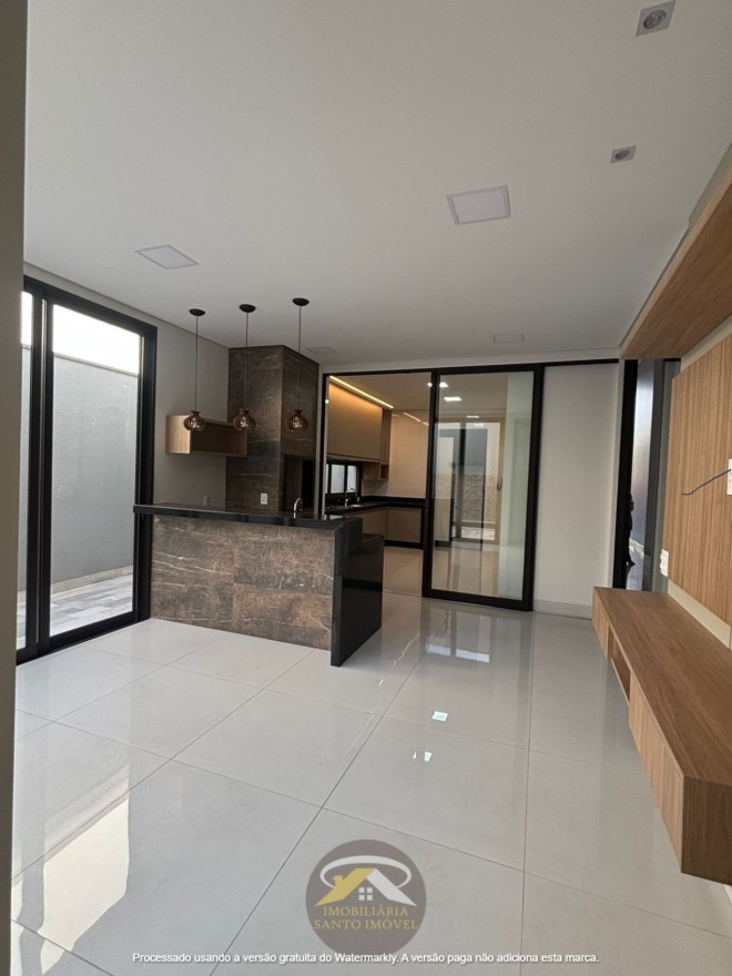 VENDE-SE CASA NOVA NO CONDOMÍNIO DAMHA 2