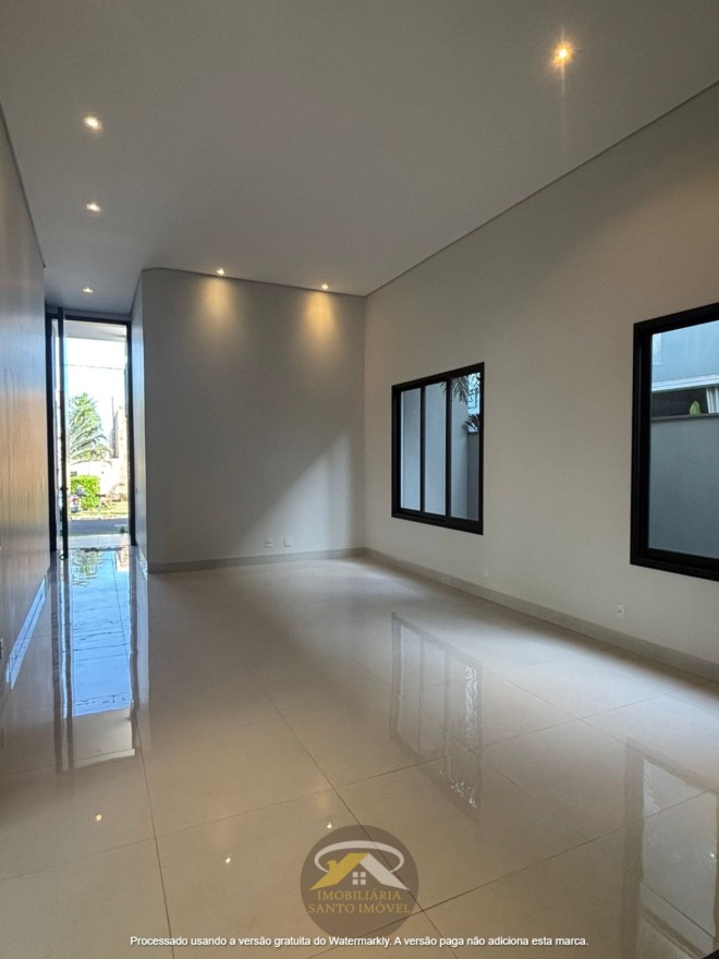 VENDE-SE CASA NOVA NO CONDOMÍNIO DAMHA 2