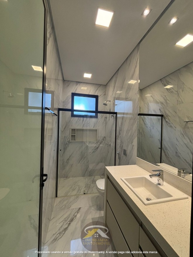 VENDE-SE CASA NOVA NO CONDOMÍNIO DAMHA 2