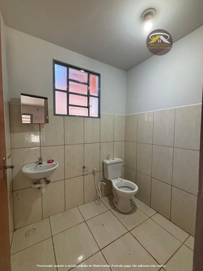 VENDE-SE ÓTIMA CASA NO BAIRRO ANATÊ