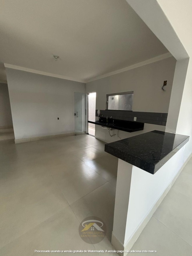 VENDE-SE: EXCELENTE CASA NO BAIRRO CIDADE NOVA EM UBERABA