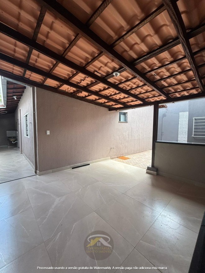 VENDE-SE: EXCELENTE CASA NO BAIRRO CIDADE NOVA EM UBERABA