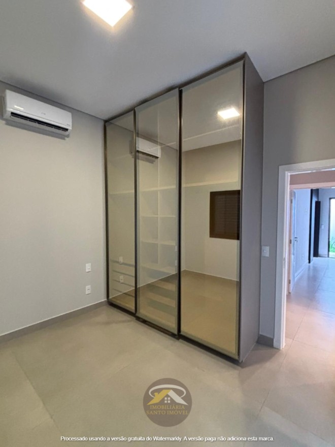 VENDE-SE: CASA DISPONÍVEL NO CONDOMÍNIO DAMHA I.