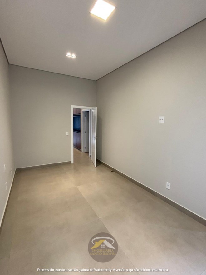 VENDE-SE: CASA DISPONÍVEL NO CONDOMÍNIO DAMHA I.