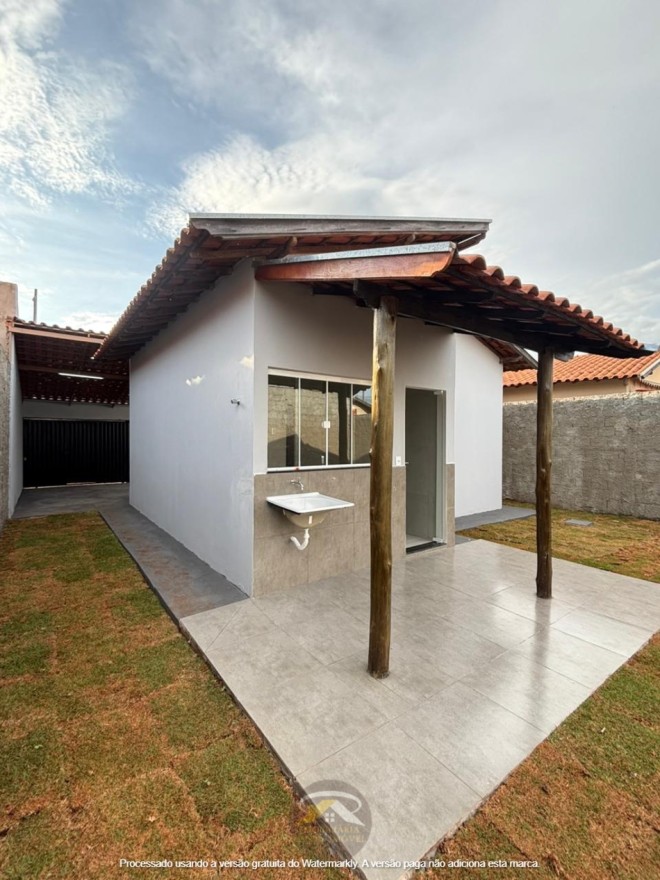 CASA COM FINO ACABAMENTO DISPONÍVEL PARA VENDA NO BAIRRO JD ESPANHA
