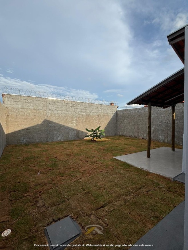 CASA COM FINO ACABAMENTO DISPONÍVEL PARA VENDA NO BAIRRO JD ESPANHA