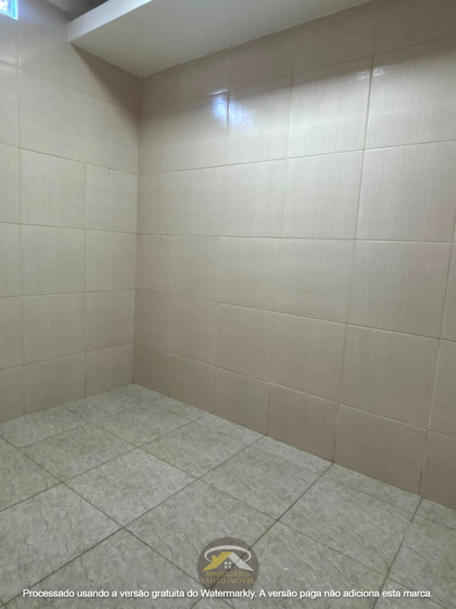VENDE-SE EXCELENTE CASA NO BAIRRO VALIM DE MELO